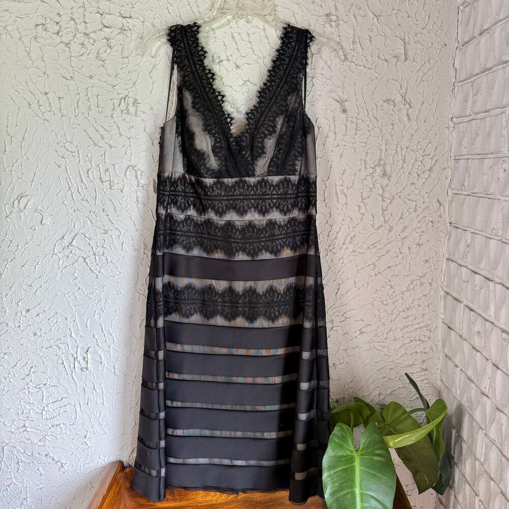 JS Collections Black Lace Sheer Panel Dress Size 12 Sleeveless Deep V Cocktail